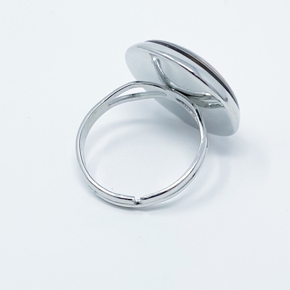 Mother and Child Wearable Art Ring - Picture 5 of 5
